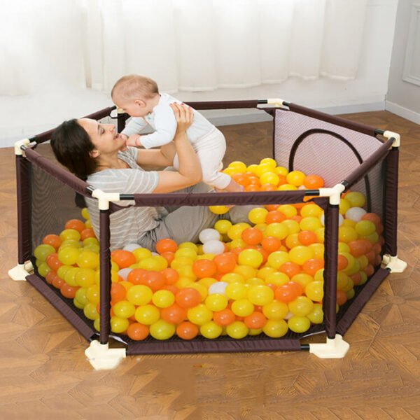 PRODUS RESIGILAT Spatiu de joaca Tarc XXL 165 142x84x65 cm Maro