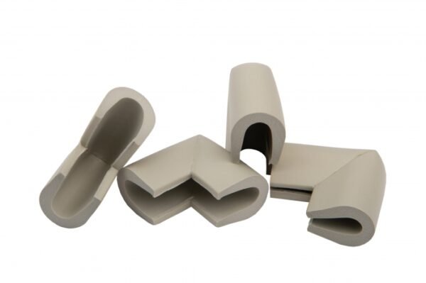 Set 4 coltare in forma U 3.5x0.7x6 cm Diverse culori