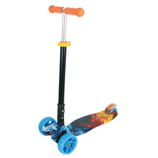 Trotineta cu 3 roti pentru baieti peste 3 ani Chipolino Croxer Evo Fire and Ice albastru cu luminite